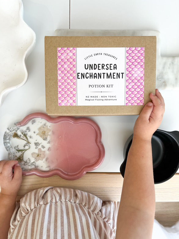 Undersea enchantment potion kit