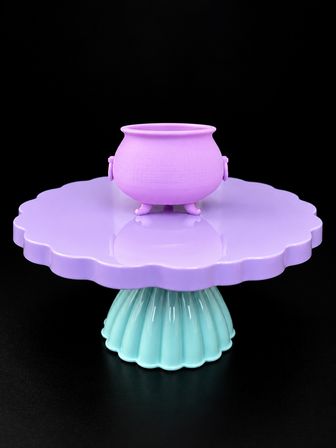 Pink cauldron