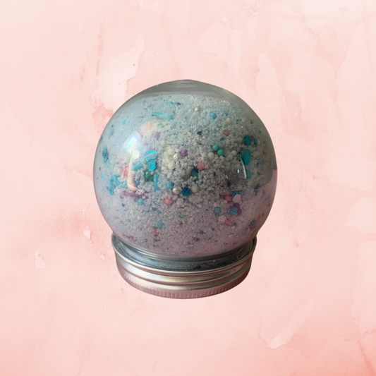 Snow globe fizzing powder