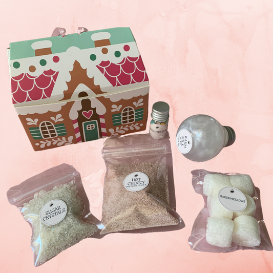 Santas cozy cocoa kit