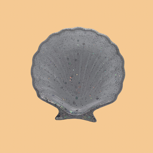 Shell dish